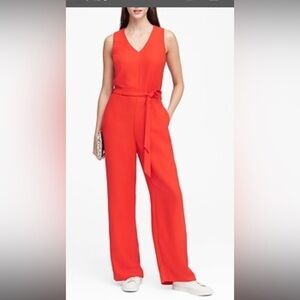 Banana Republic Bold Red V-Neck Tie-Waist Jumpsuit Sleeveless Jumpsuit Size 8